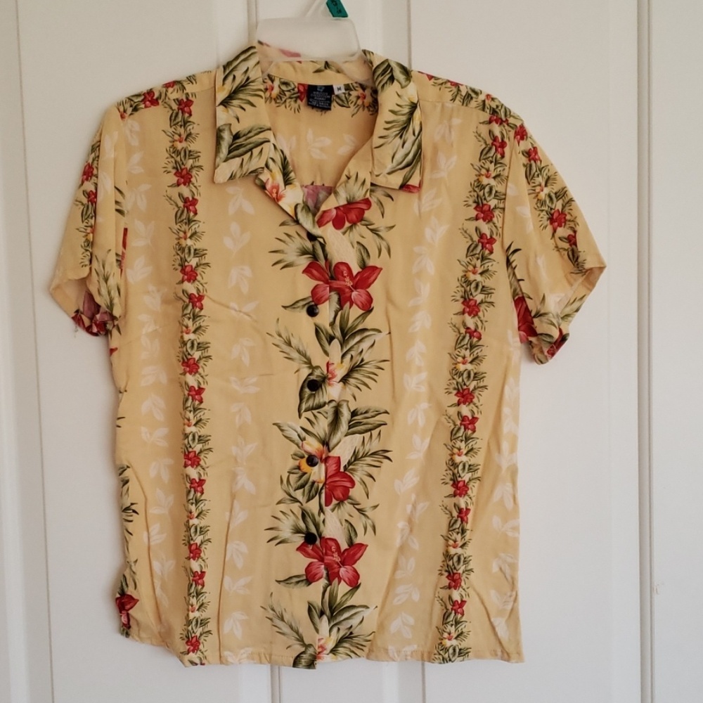 Hawaiian shirt